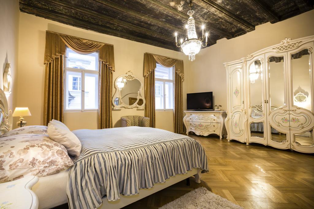 Apartments U Krale Brabantskeho Prague Phòng bức ảnh